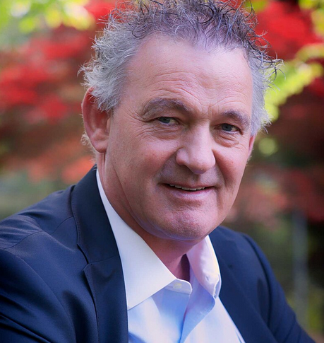 Peter Casey Calls For The International Protection Office to be Temporarily Closed Down And For a Moratorium on Accepting Any Asylum Seekers For a Six-Month Period.